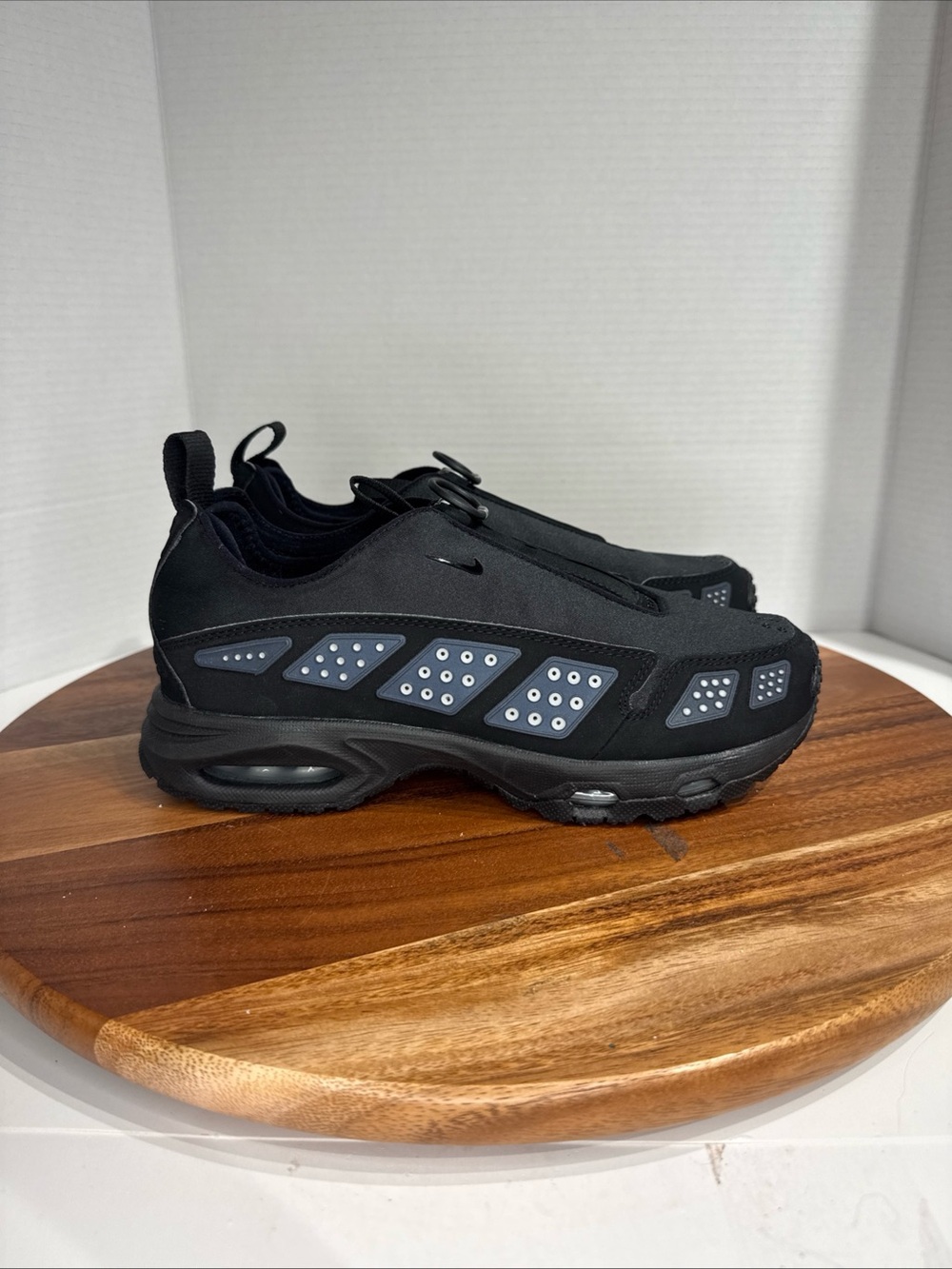 Nike Air Max SNDR Women's Size 8.5  Black Zip Sneakers FZ2068-001 NEW NO BOX